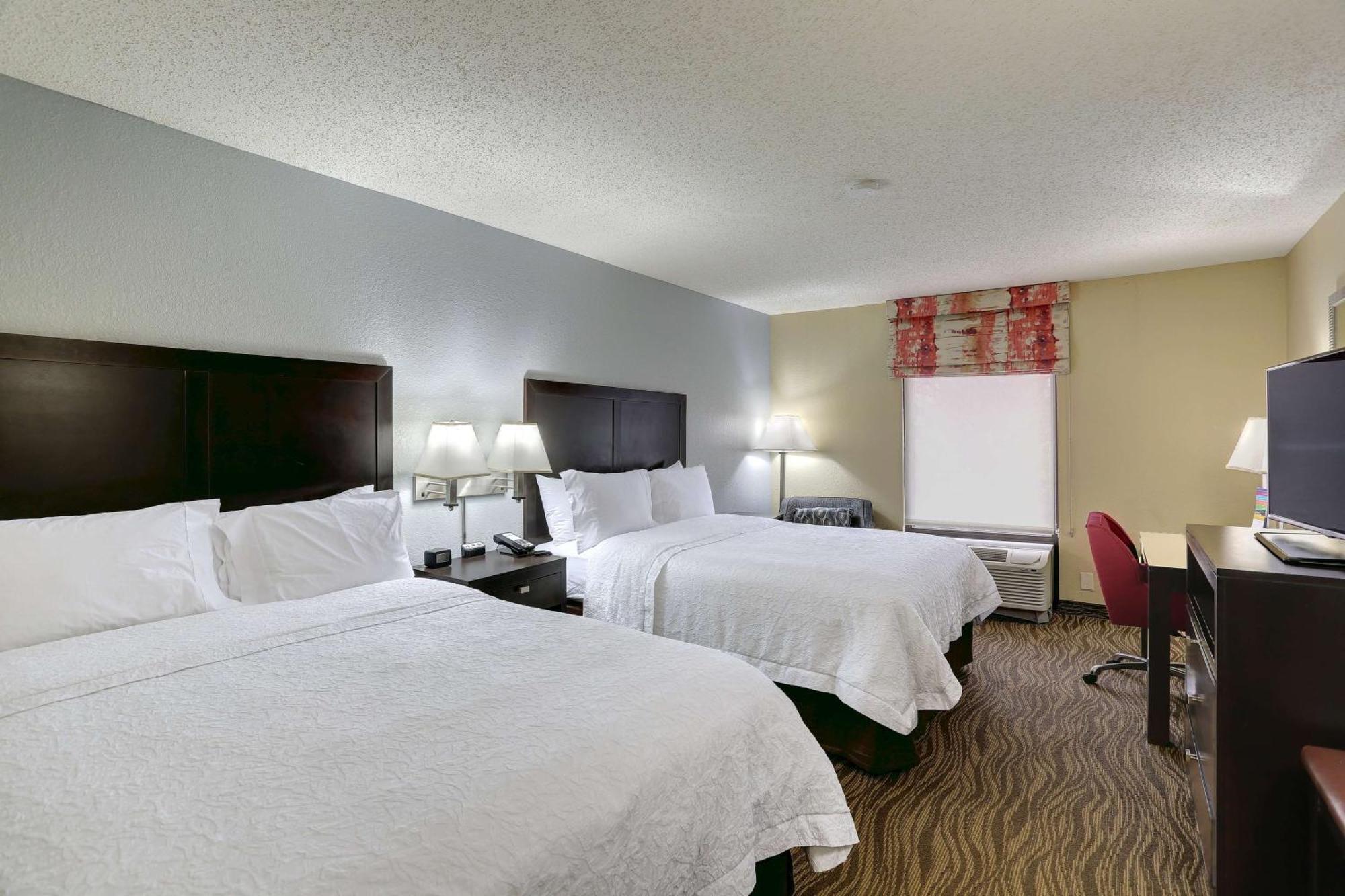 Hampton Inn Nashville-I-24 Hickory Hollow מראה חיצוני תמונה