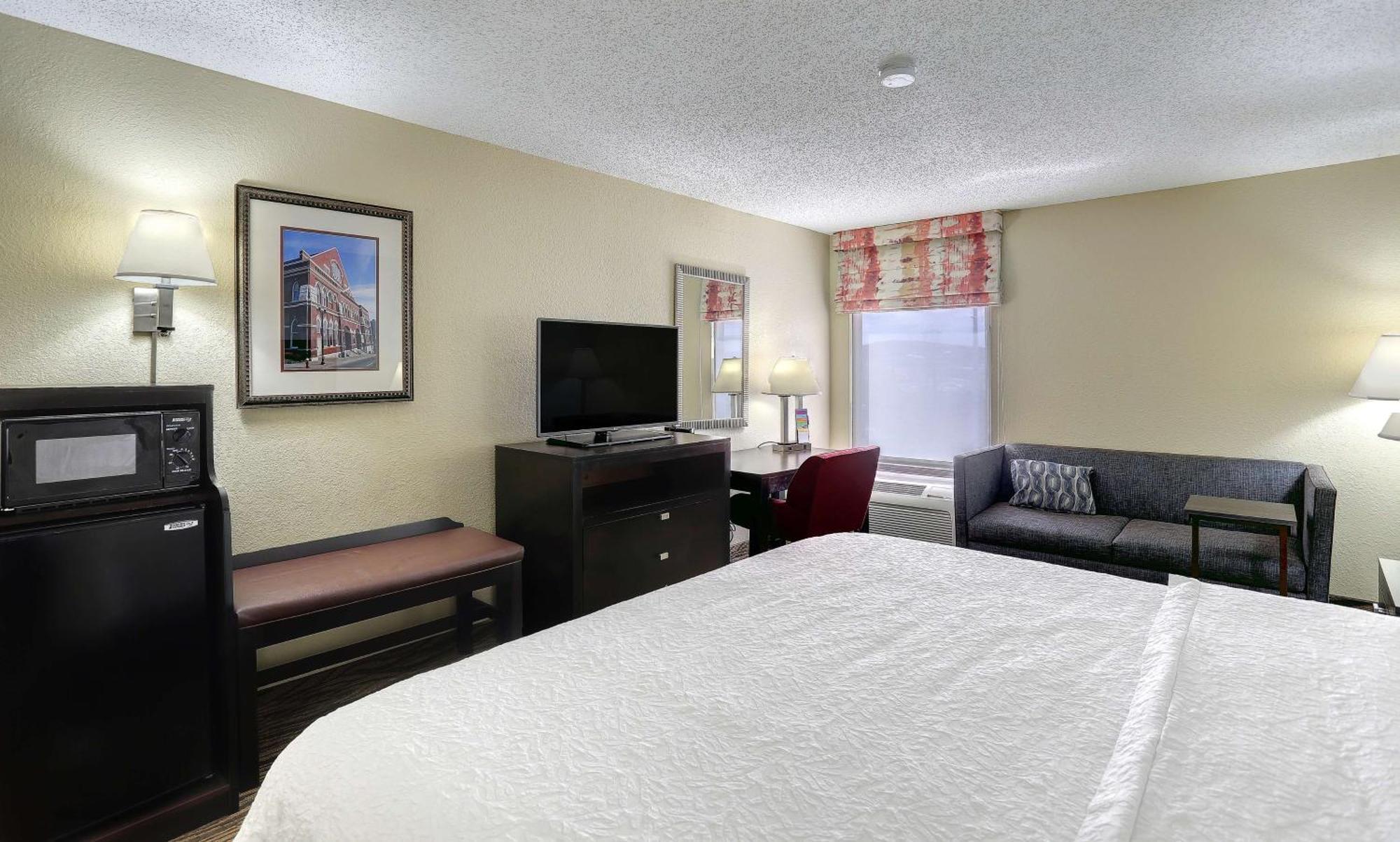 Hampton Inn Nashville-I-24 Hickory Hollow מראה חיצוני תמונה