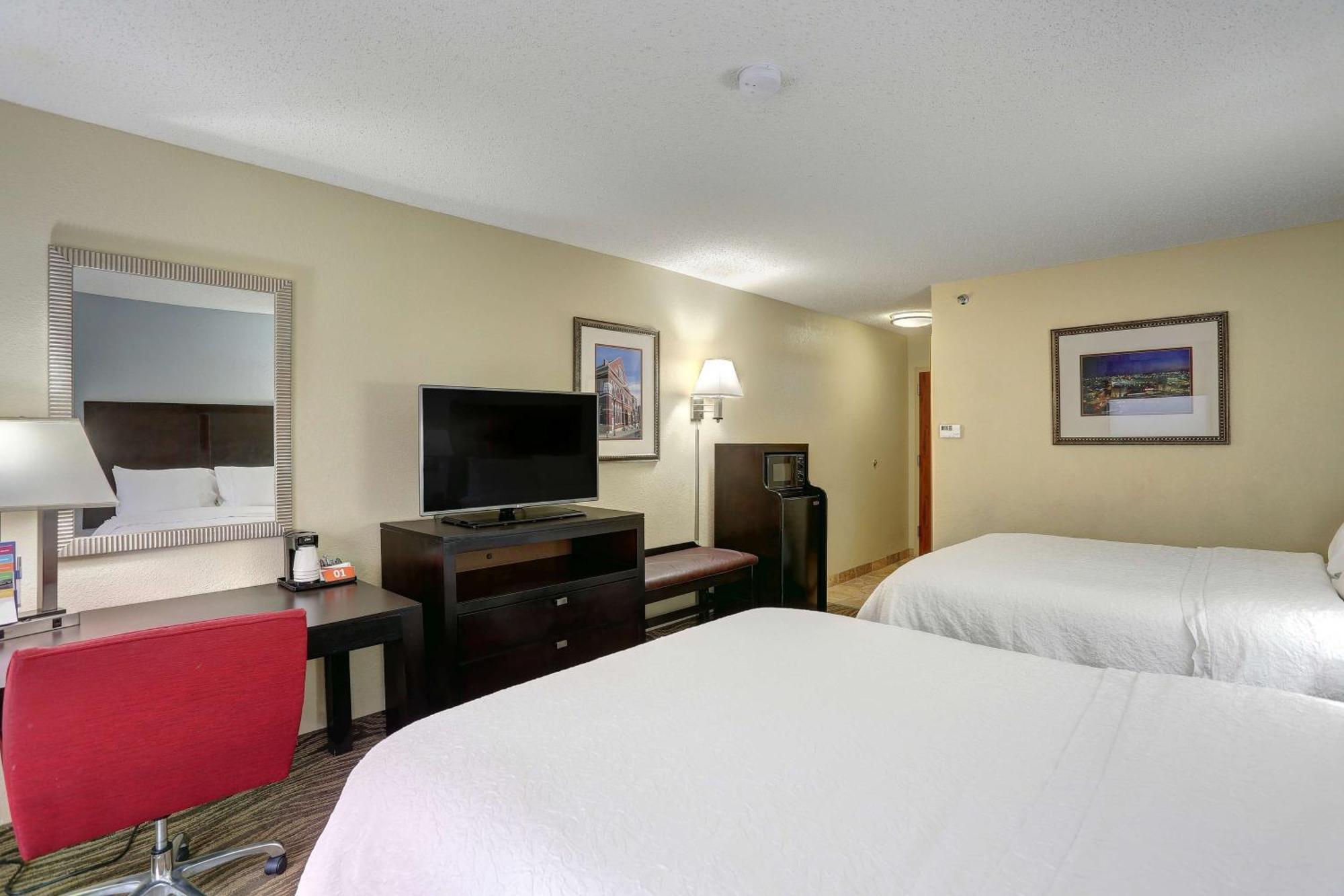 Hampton Inn Nashville-I-24 Hickory Hollow מראה חיצוני תמונה